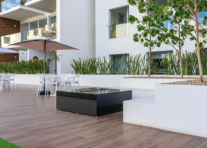 New Penthouse In Medano With Jacuzzi And Terrace Cabo San Lucas