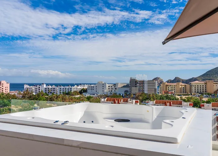 Apartamento New Penthouse In Medano With Jacuzzi And Terrace Cabo San Lucas