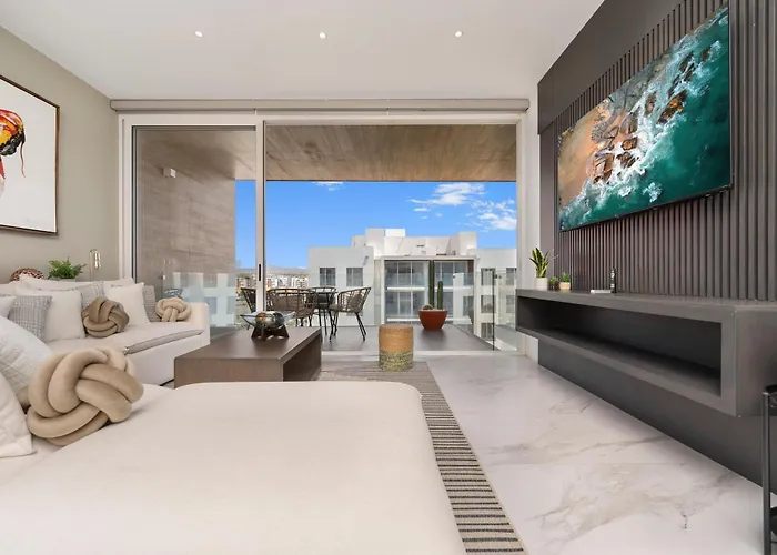 New Penthouse In Medano With Jacuzzi And Terrace